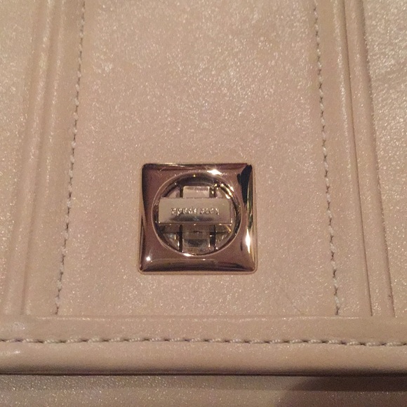 Kate Spade - Picture 4 of 6